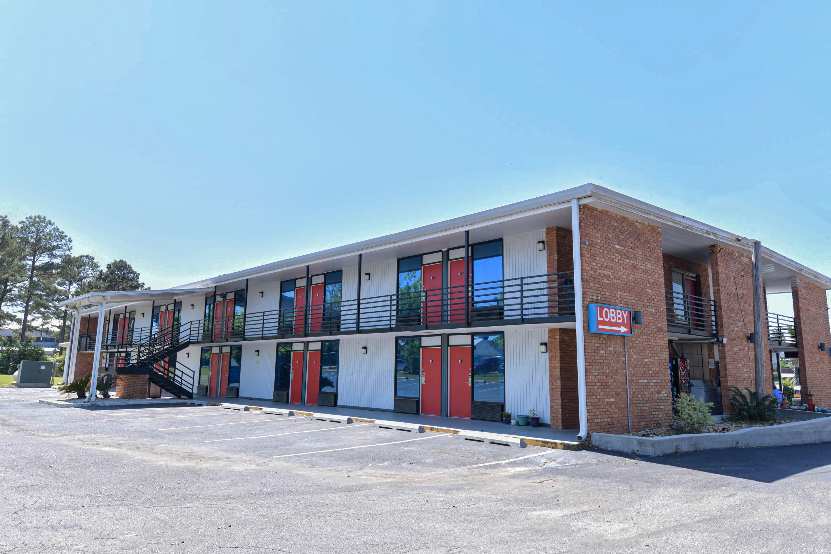 Oyo Hotel Valdosta Ga I-75 المظهر الخارجي الصورة