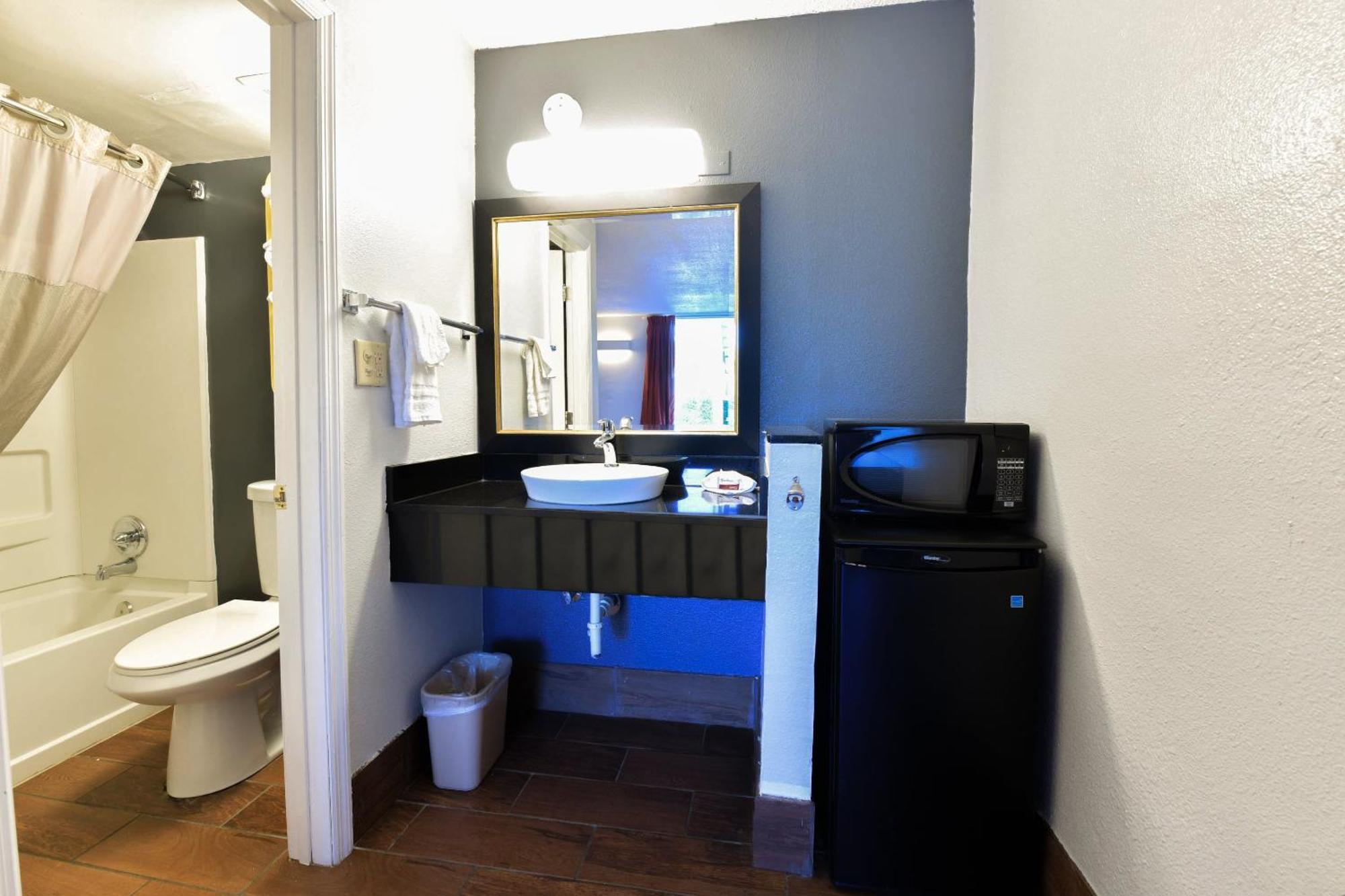 Oyo Hotel Valdosta Ga I-75 المظهر الخارجي الصورة